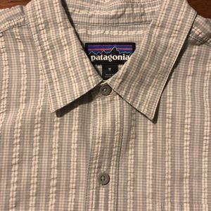 Patagonia men’s Puckerware SS Shirt Size M